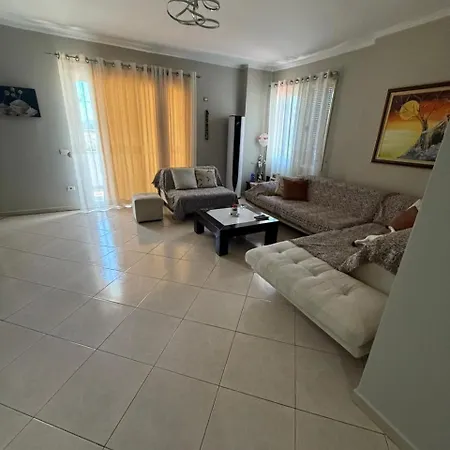 Apartament Joni's *